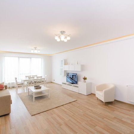 Isaran 3P Apartment Brasov Exterior photo