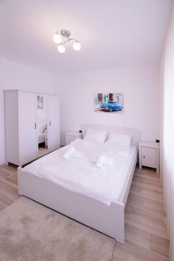 Isaran 3P Apartment Brasov Exterior photo