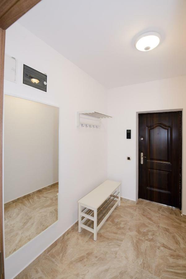 Isaran 3P Apartment Brasov Exterior photo